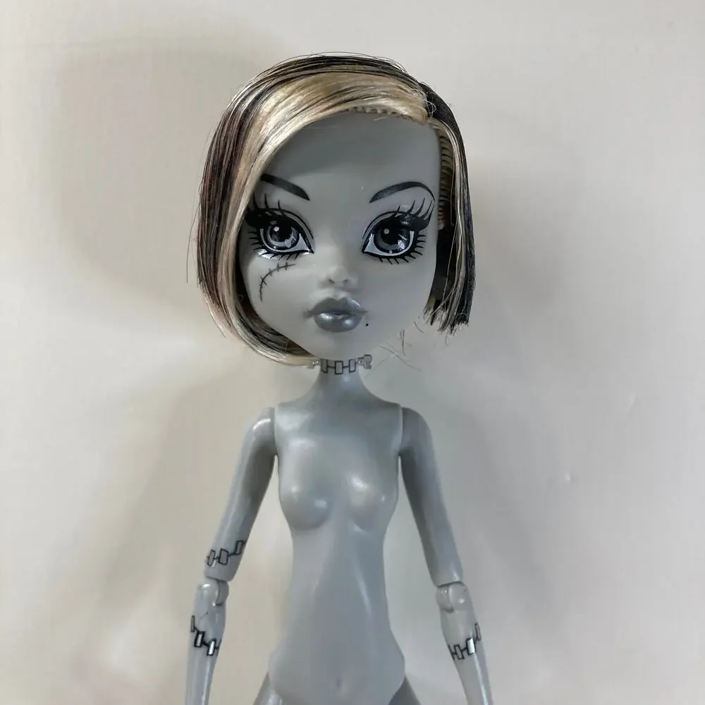 monster high d21 monster